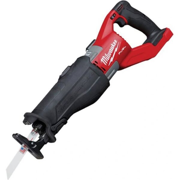 The M18 FUEL™ Reciprocating Saw provides cutting performance at the same speed as the same net reciprocating saw