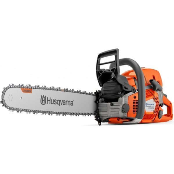 HUSQVARNA 572 XP® Weighing only 6.6 kg, equipped with a powerful 4.3 kW motor, the 572XP® chainsaw has a better power-to-weight ratio than any other Husqvarna chainsaw.