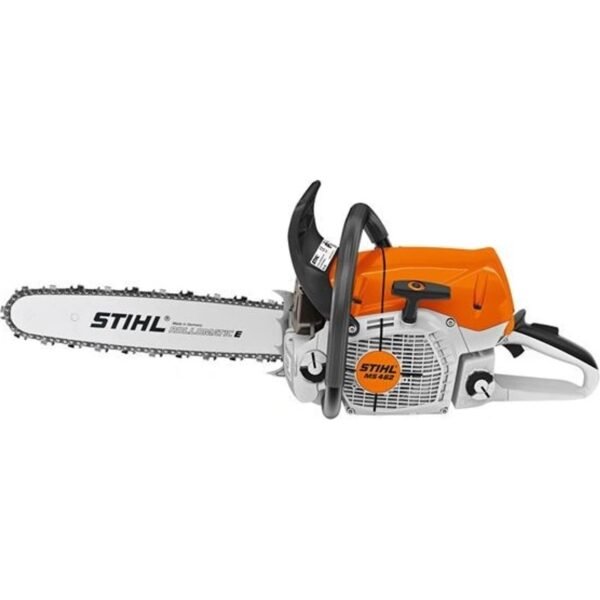 Thanks to its reliability, high performance and high-quality processing, the very light chainsaw will be used by professionals and hobby gardeners
