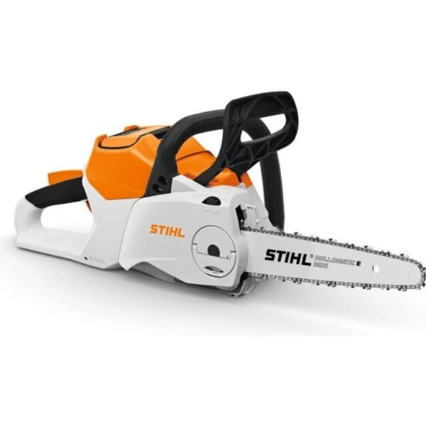 The first cordless saw from STIHL in the 36 V class. It meets the demands for high performance and working comfort and is an ideal helper when cutting firewood,