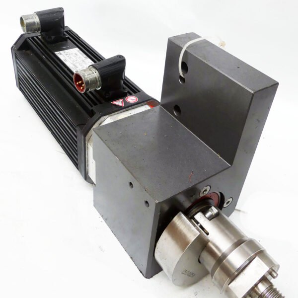 Lenze MDSKSR056 servomotor - 1.8kW industrial servo motor with orange casing