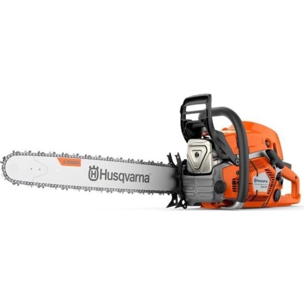 The powerful X-Torq® motor and the sharp X-CUT™ chain provide an unrivaled level of productivity The cutting capacity is the result of the combination of the extremely powerful X-Torq® motor and the sharp chain.