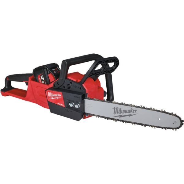 Milwaukee M18 FUEL 30cm Bar Chainsaw M18 FCHSC-121 Delivers performance that surpasses a gasoline chainsaw in the most demanding applications Technology..